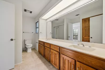 2801 Oak Trail Court, Dalworthington Gardens, TX 76016 - Photo 25