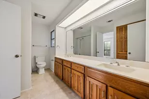 2801 Oak Trail Ct, Dalworthington Gardens, TX 76016 - Photo 25