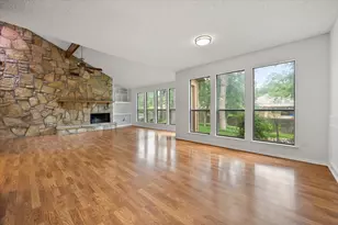 2801 Oak Trail Ct, Dalworthington Gardens, TX 76016 - Photo 5