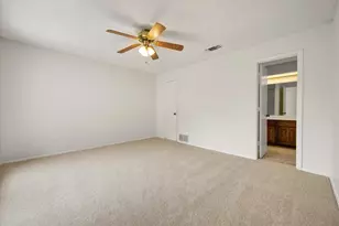 2801 Oak Trail Ct, Dalworthington Gardens, TX 76016 - Photo 23