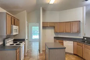 1547 Kensington Pl, Lancaster, TX 75134 - Photo 7