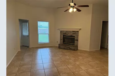 1547 Kensington Place, Lancaster, TX 75134 - Photo 5