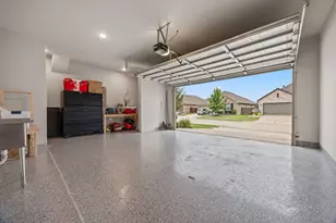 3912 Primrose Dr, Aubrey, TX 76227 - Photo 21