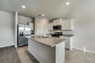 5901 Bull Crk Ln, Denton, TX 76226 - Photo 3