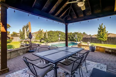 301 Sunspike Court, Burleson, TX 76028 - Photo 29