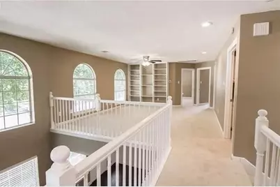 9401 Blue Jay Way, Irving, TX 75063 - Photo 15