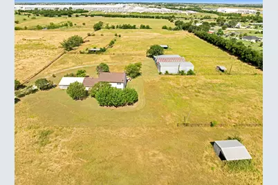1795 Melton Road, Sanger, TX 76266 - Photo 17