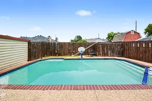 4202 Harvest Hill Rd, Carrollton, TX 75010 - Photo 9