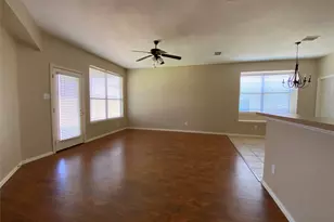 513 Jefferson Ln, Lake Dallas, TX 75065 - Photo 5
