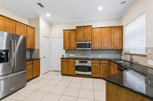 8624 Iron Horse Dr, Irving, TX 75063 - Photo 5
