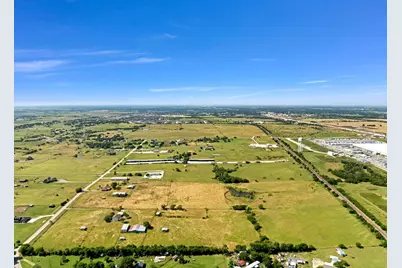 1795 Melton Road, Sanger, TX 76266 - Photo 9