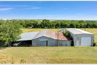 1795 Melton Road, Sanger, TX 76266 - Photo 5