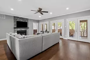 6101 Tiffany Oaks Ln, Arlington, TX 76016 - Photo 7