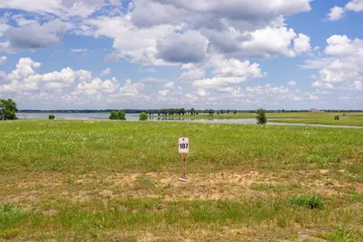 220 Lakeshore Lane, Windom, TX 75492 - Photo 7