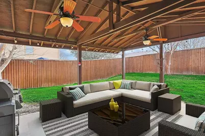1404 Ross Drive, Lewisville, TX 75067 - Photo 17