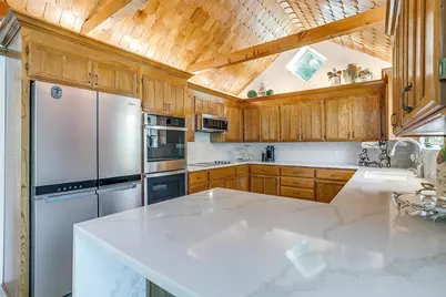 4213 Candlewind Lane, Fort Worth, TX 76133 - Photo 9
