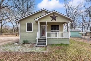 222 Meadow Lake Dr, Gun Barrel City, TX 75156 - Photo 1