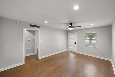 3413 Western Avenue, Fort Worth, TX 76107 - Photo 5