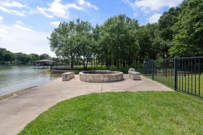 902 Waters Edge Drive, Corsicana, TX 75109 - Photo 35
