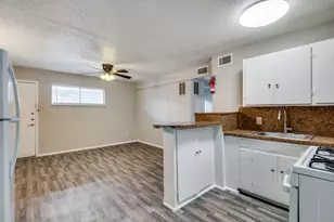 2213 Capri Dr, Fort Worth, TX 76114 - Photo 3