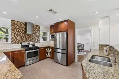 429 Parkhurst Drive, Dallas, TX 75218 - Photo 9