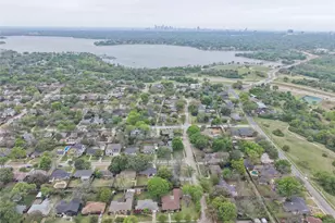429 Parkhurst Dr, Dallas, TX 75218 - Photo 27