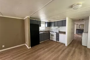 204 W Tarrant St, Cumby, TX 75433 - Photo 3