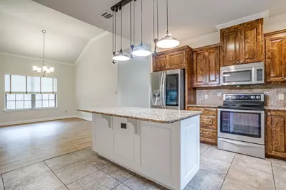 2220 Cobblestone Court, Granbury, TX 76049 - Photo 11
