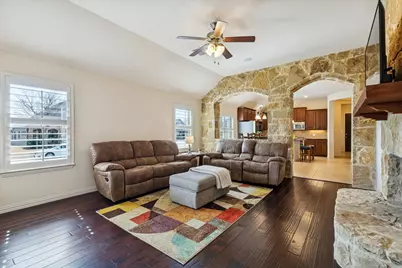 1517 Martin Creek Drive, Little Elm, TX 75068 - Photo 11