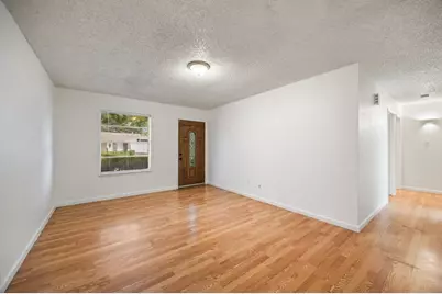 5625 Marlene, Haltom City, TX 76148 - Photo 3