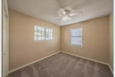 641 Park Lane, Highland Village, TX 75077 - Photo 15