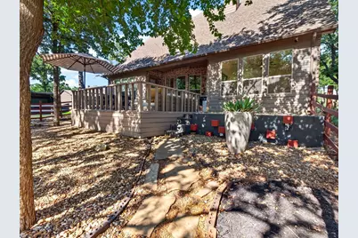 6741 Blackjack Oaks Road, Aubrey, TX 76227 - Photo 31