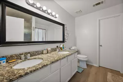 2848 Grandview Drive, Grand Prairie, TX 75052 - Photo 17