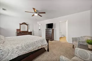 2848 Grandview Dr, Grand Prairie, TX 75052 - Photo 15