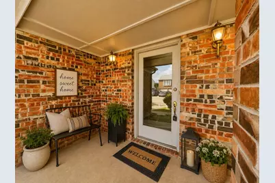 6104 Bay Hill, Arlington, TX 76018 - Photo 9