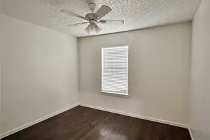 6104 Bay Hill, Arlington, TX 76018 - Photo 21