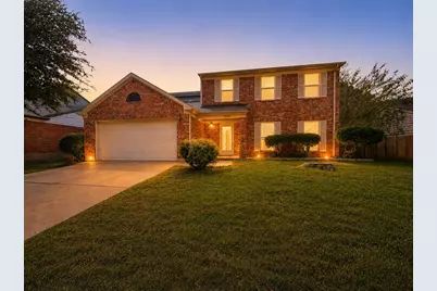 6104 Bay Hill, Arlington, TX 76018 - Photo 1