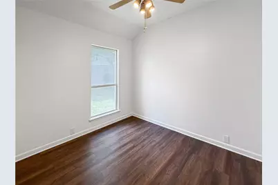2516 Fairway View Drive, Burleson, TX 76028 - Photo 13