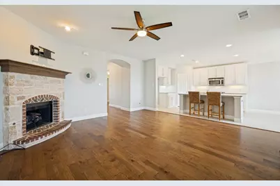 1217 Roadrunner Drive, Little Elm, TX 75068 - Photo 9