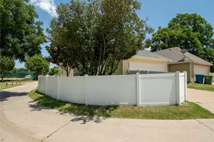 1729 Cambridge Dr, Providence Village, TX 76227 - Photo 29