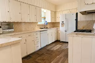 627 Kingston Dr, Irving, TX 75061 - Photo 7