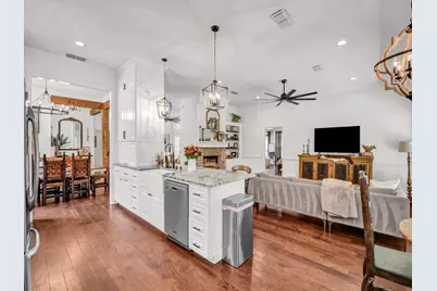 148 Saddle Brook Drive, Hudson Oaks, TX 76087 - Photo 21