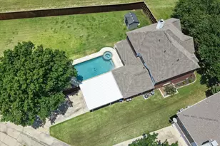1303 Jennings Ct, Coppell, TX 75019 - Photo 11