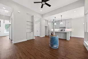 3711 Metropolitan Ave, Dallas, TX 75210 - Photo 3