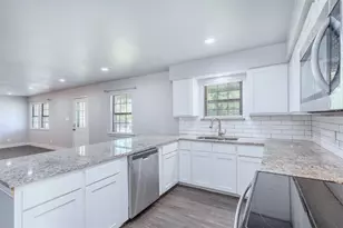 5036 Westway Dr, Little Elm, TX 75068 - Photo 9