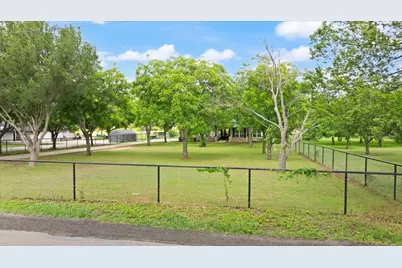 7773 Berry Road, Burleson, TX 76028 - Photo 39