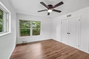 917 NW 8th St, Grand Prairie, TX 75050 - Photo 25