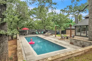 900 E Pioneer Circle, Argyle, TX 76226 - Photo 1