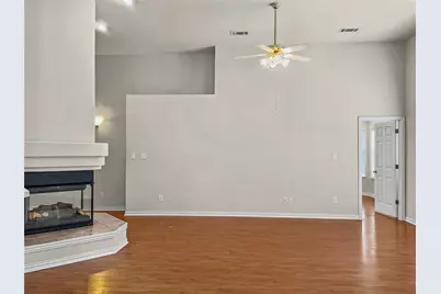 6220 Reddenson Drive, Fort Worth, TX 76132 - Photo 5