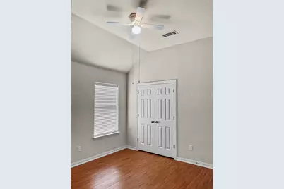 6220 Reddenson Drive, Fort Worth, TX 76132 - Photo 11